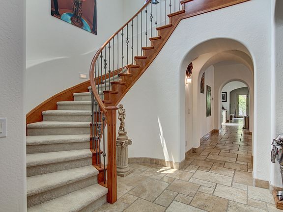 4th image of 18330 N 93rd Way