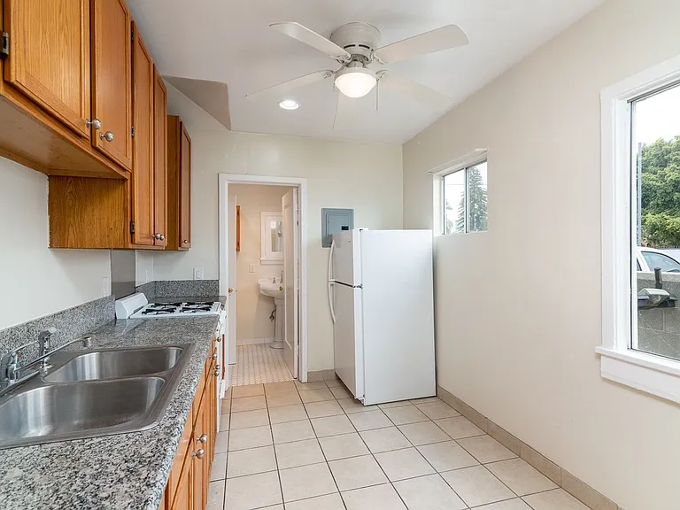Edgemont Apartments — Photo 5
