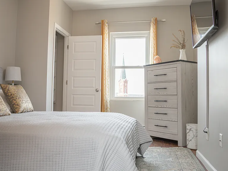 107 E Clifton Ave #7 — Photo 10