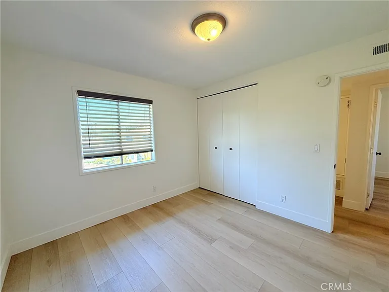 1620 Greenport Ave — Photo 15