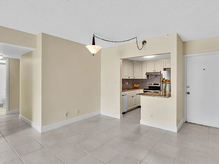 644 NW 13th St #160 — Photo 8