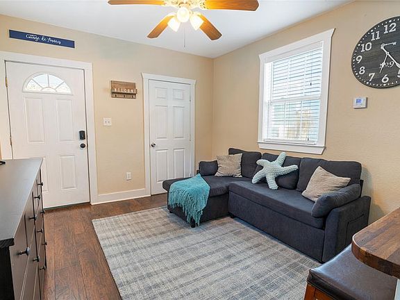 3rd image of 2713 Avenue P 1/2