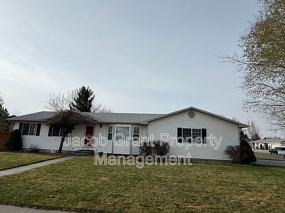 2nd image of 560 S Randy Dr