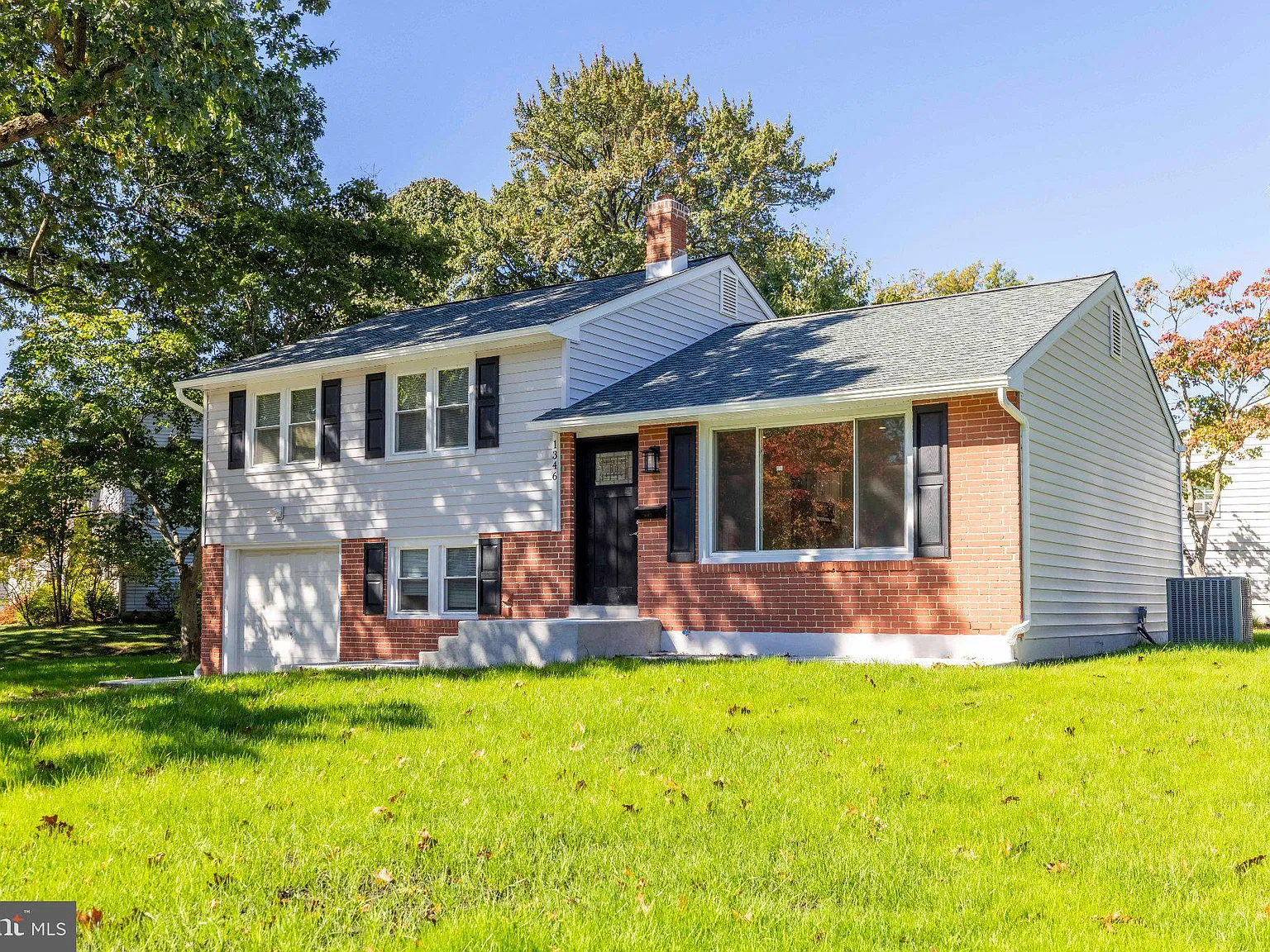 3 bed, 3.0 bath, 1906 sqft, $3,500 — Photo 1