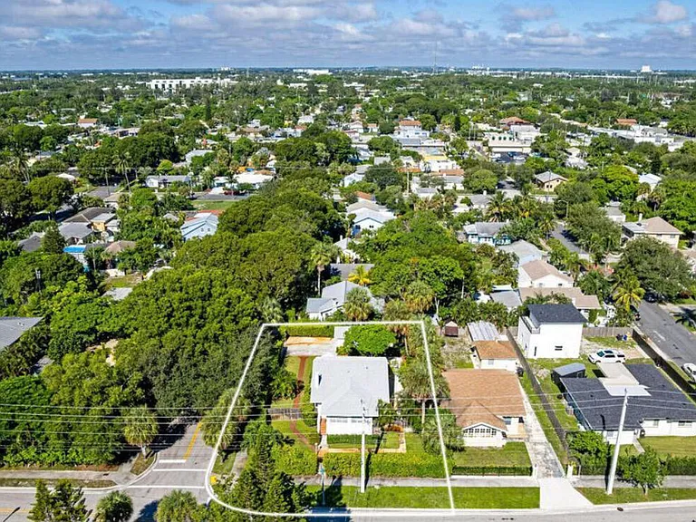 5301 N Flagler Dr — Photo 3