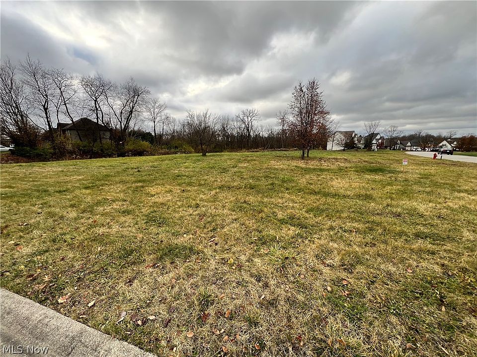 1st image of 6034 Arlyne Ln
