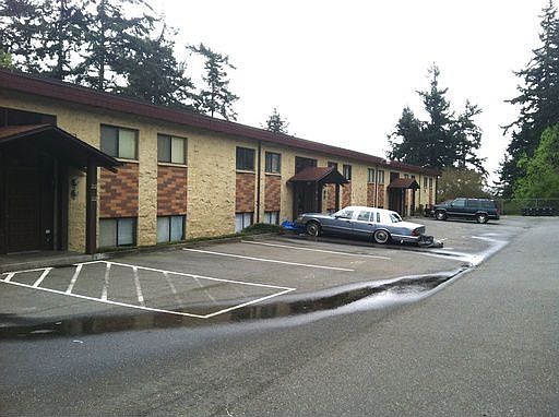 3rd image of 51 NW Columbia Dr