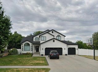 11660 S Olive Berry Ln #1, Draper, UT 84020
