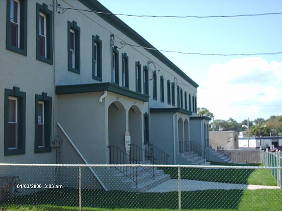 4th image of 21 Through 31 Linden Pl #12