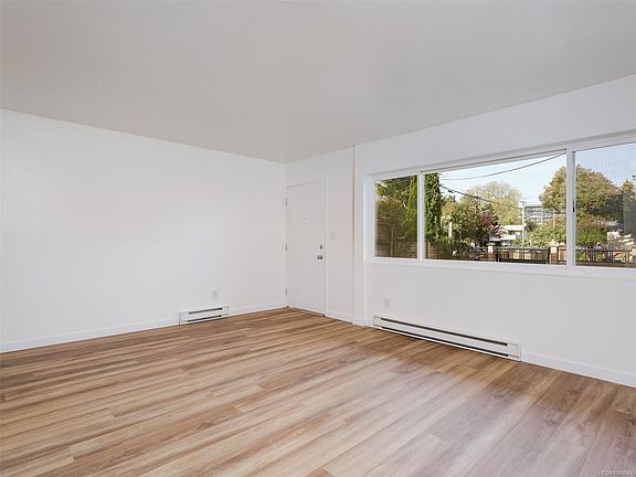 4th image of 740 Wilson St #4