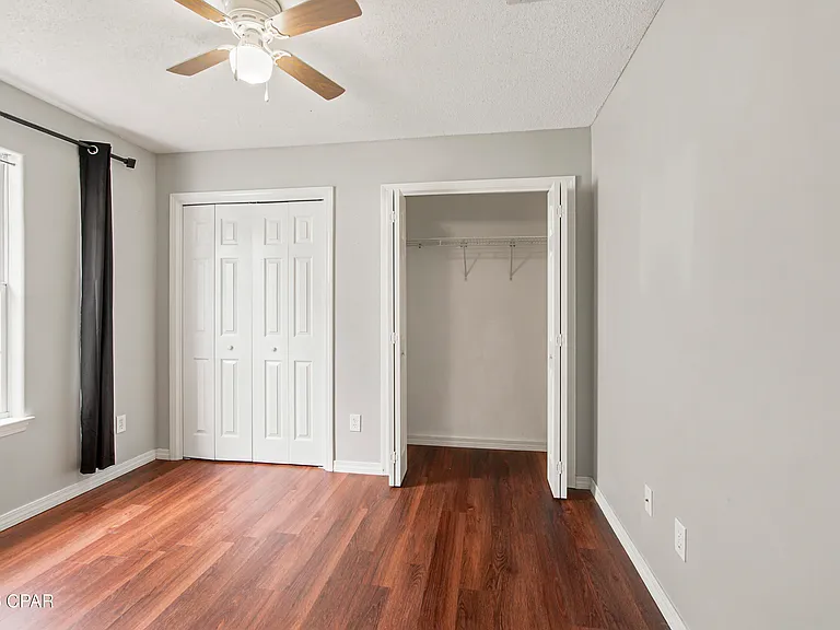 211 Biltmore Pl — Photo 13