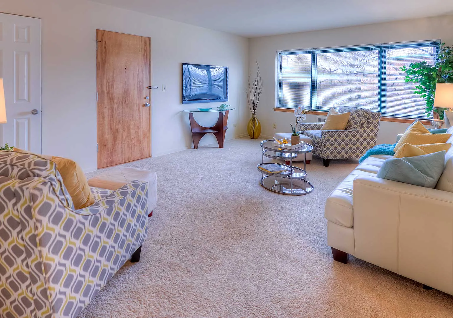 HOMESTEAD APARTMENTS — Photo 2