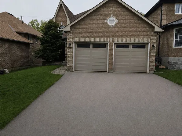 89 Masters Dr, Barrie, ON L4M 6W8