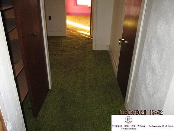 2nd image of 807 S 2nd Ave