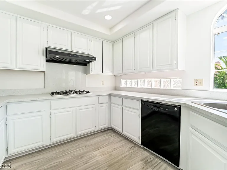 9417 Low Tide Ct — Photo 15
