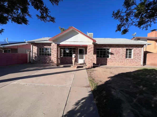 1109 Dewey Ln, Alamogordo, NM 88310