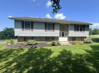 4829 Lehman Rd, Spring Grove, PA 17362