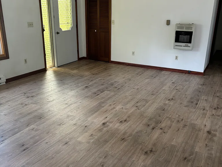 221 Zenith Rd — Photo 10