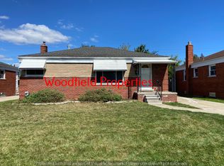 18341 Ash Ave, Eastpointe, MI 48021