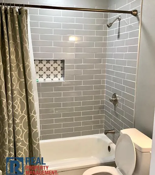 213 Donald St — Photo 7