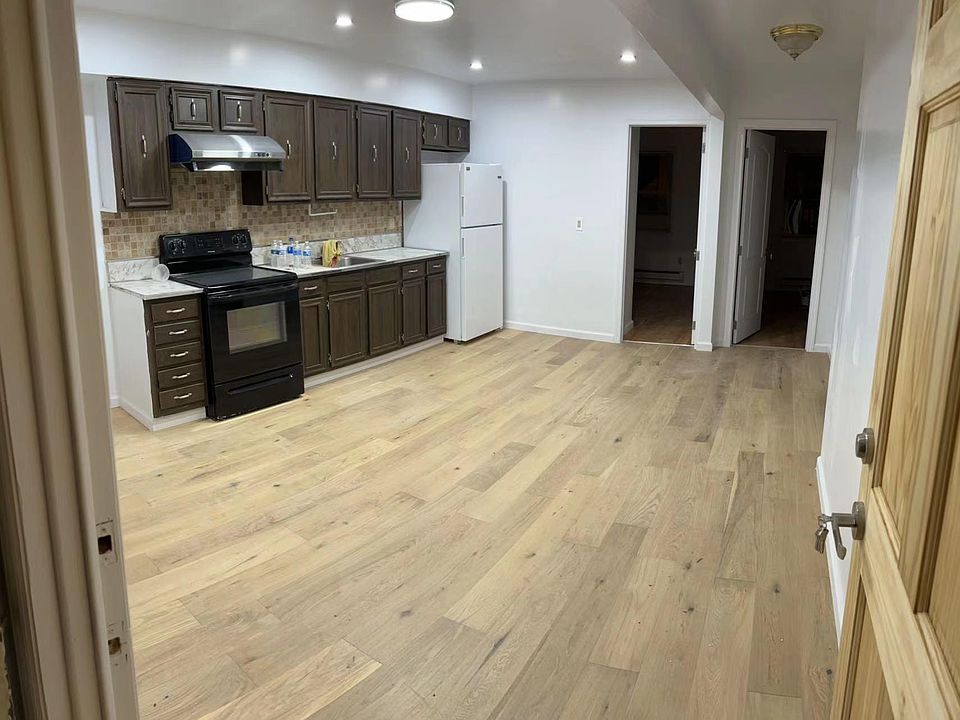 1st image of 12-22 118th St Floor 1
