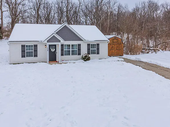 124 Ashley Dr, Dry Ridge, KY 41035