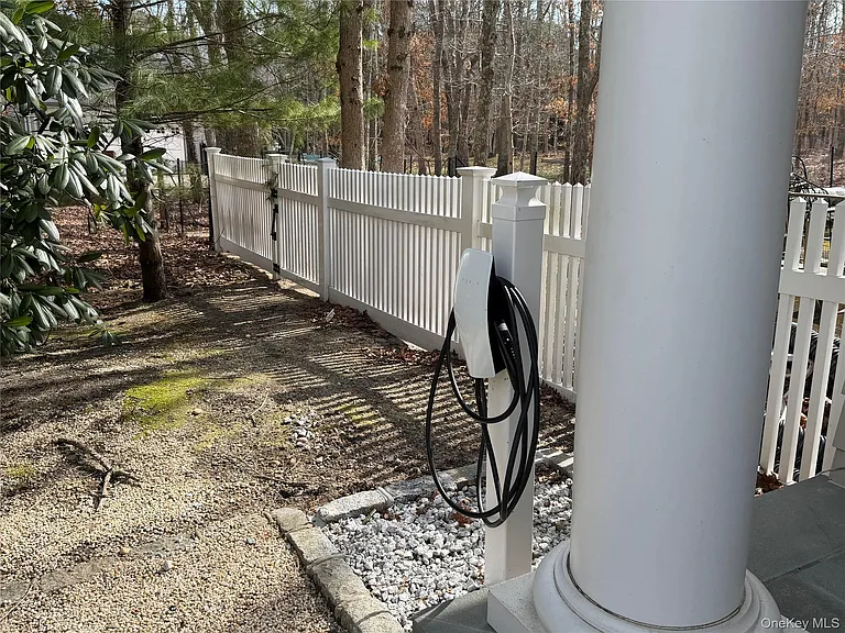 27 Deer Path — Photo 35