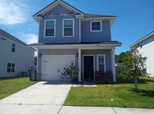 26 Perlieu Ct, Hinesville, GA 31313