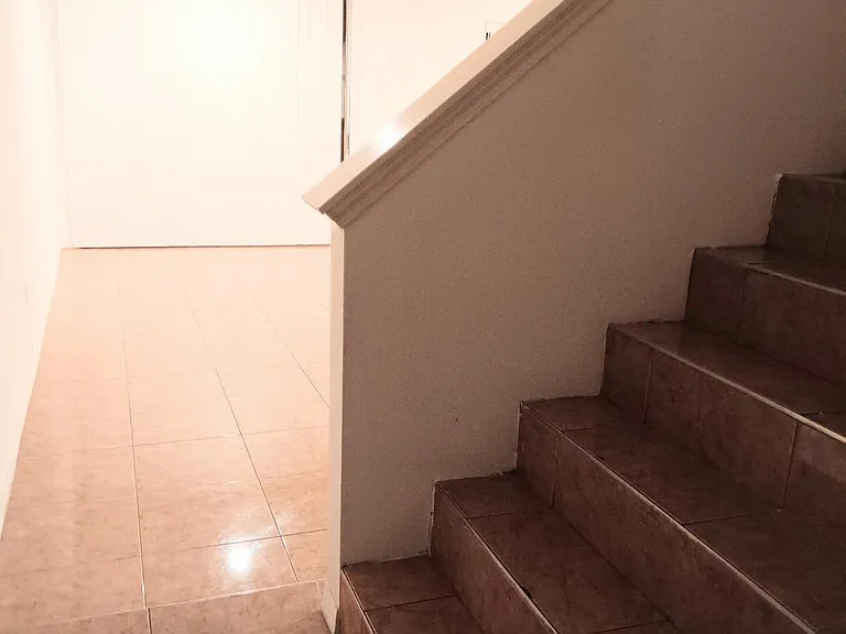 926 Washington Palm Loop — Photo 2