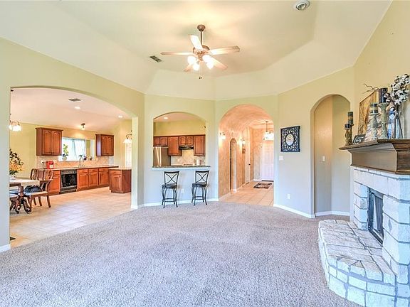 5th image of 5009 Oldcastle Dr