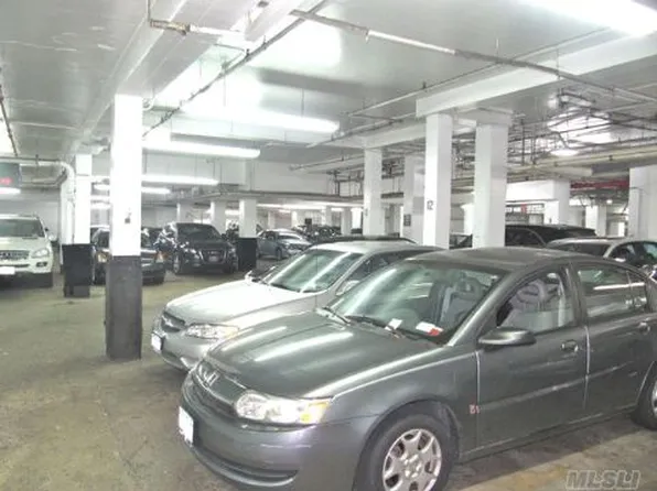 110-45 Queens Boulevard image 1 of 3