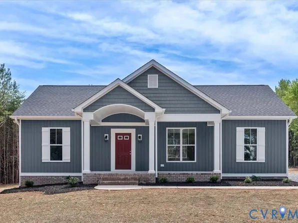 126 Firetower Ln, Keysville, VA 23947
