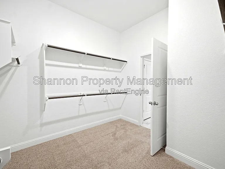 7631 Cattail Shallows Ln — Photo 32