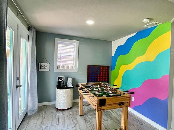 2nd image of 216 Harbor Dr