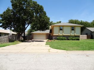 8514 E Marion St, Wichita, KS 67210