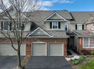 66 Farmview Ln, Lititz, PA 17543