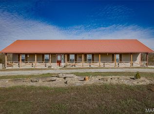 1002 Goldbits Rd, Farmington, MO 63640