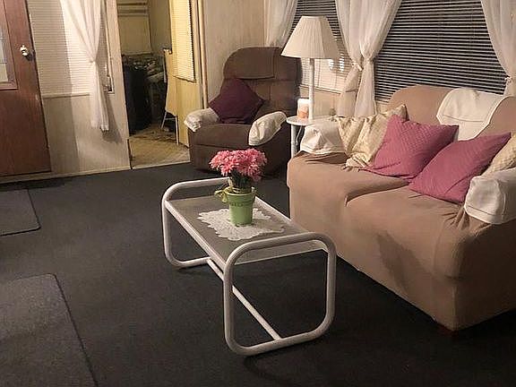 4th image of 1124 Forest Ln