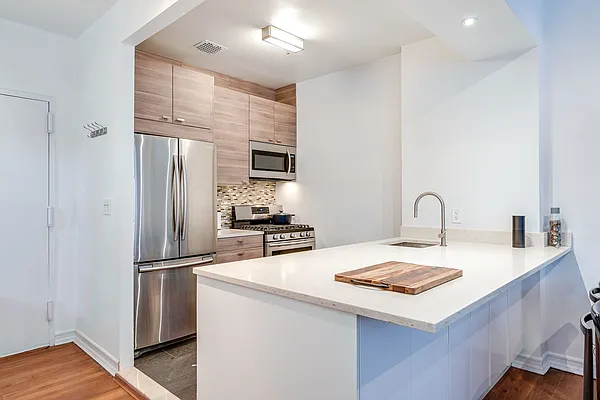 Rented by Loftey LLC | media 6