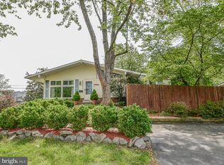 6621 Bowie Dr, Springfield, VA 22150