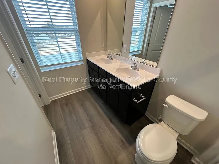 262 Hunting Wood Dr — Photo 25