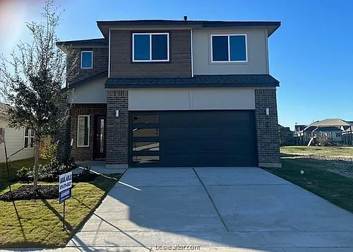975 Lady Bird Ln Photo 1