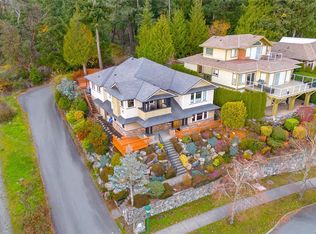 3538 Promenade Cres, Colwood, BC V9C 4L9