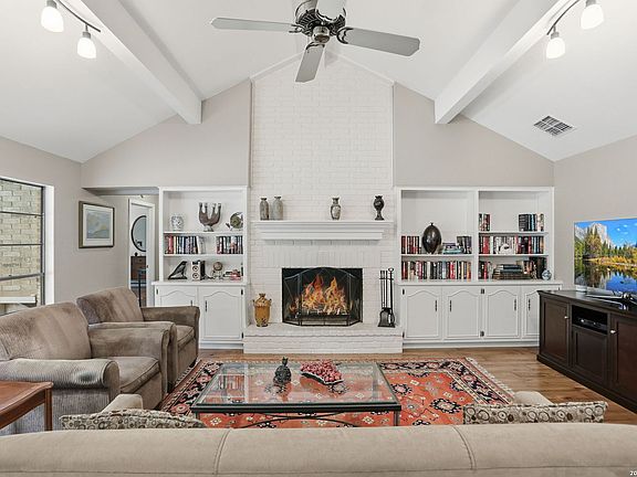 4th image of 13150 N HUNTERS CIR