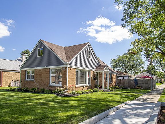 2nd image of 447 51st Ave