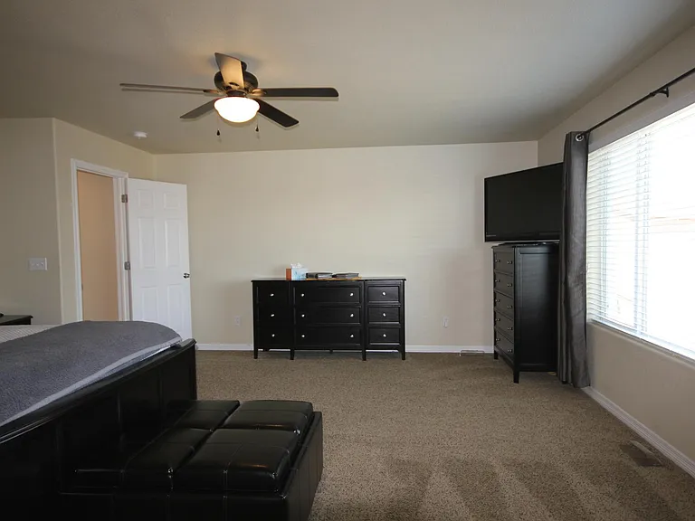 2374 Reed Grass Way — Photo 16
