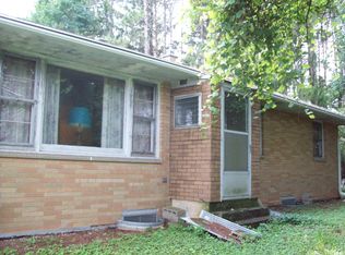 S88W25505 Edgewood Ave, Mukwonago, WI 53149