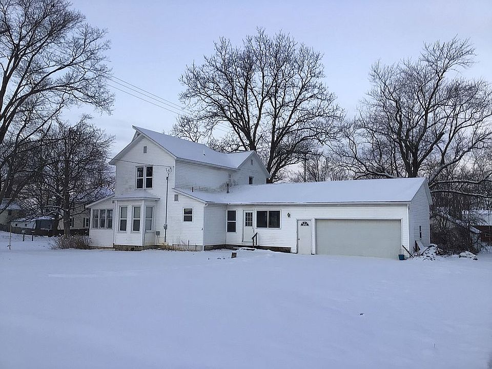 2nd image of 1237 Rosewood Ave