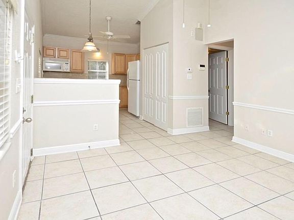 2nd image of 1417 Belgrade Ave #B
