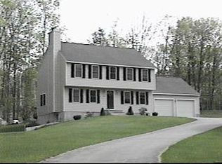 108 Providence Rd, Westford, MA 01886